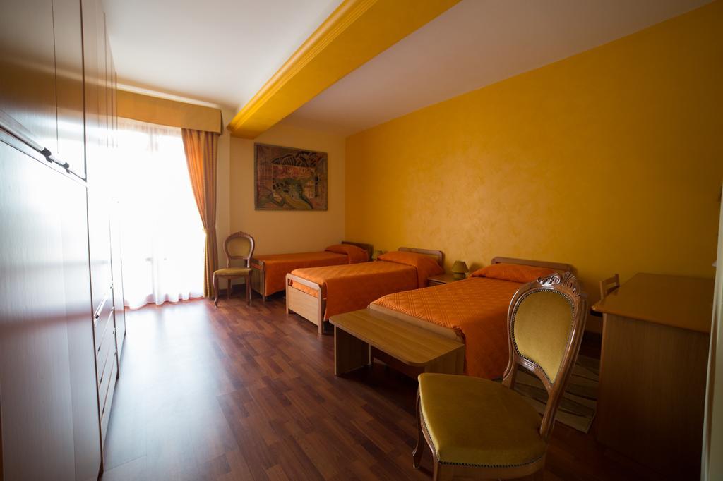 B&B Diamante Nissoria Kültér fotó