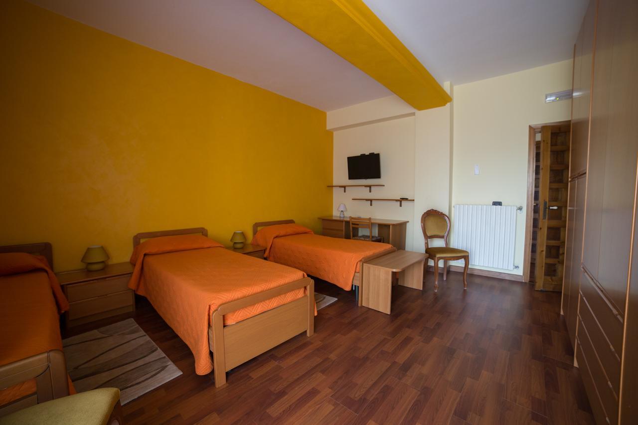 B&B Diamante Nissoria Kültér fotó