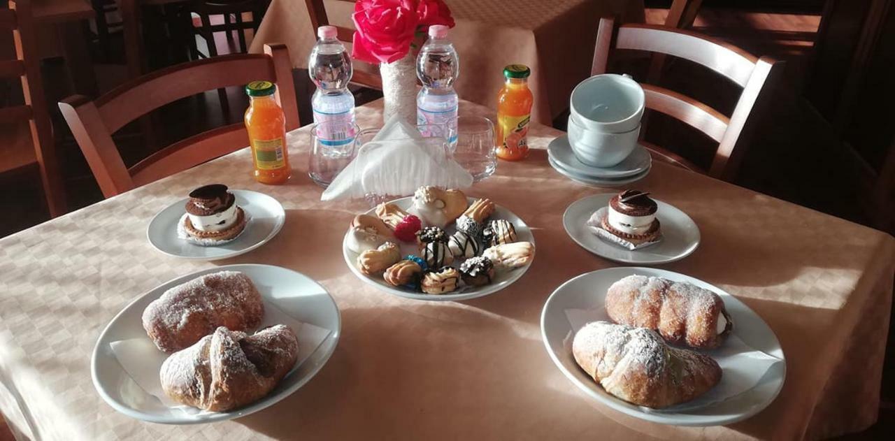B&B Diamante Nissoria Kültér fotó